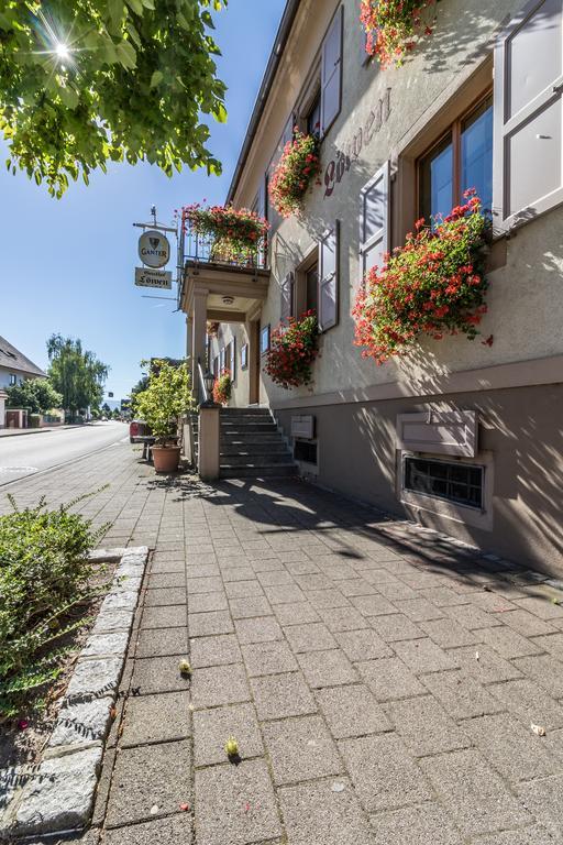Oberrimsingen Hotel Loewen Garni מראה חיצוני תמונה