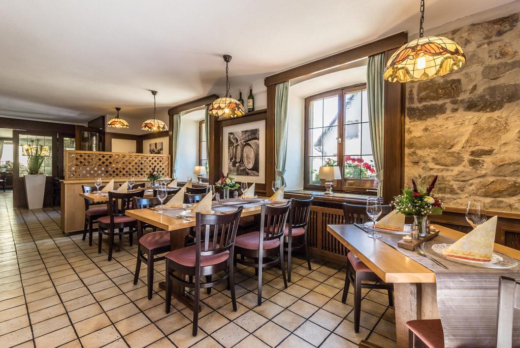 Oberrimsingen Hotel Loewen Garni מראה חיצוני תמונה